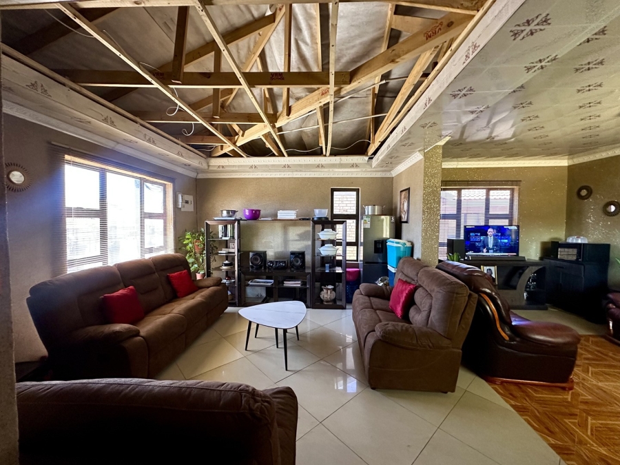 3 Bedroom Property for Sale in Blomanda Free State